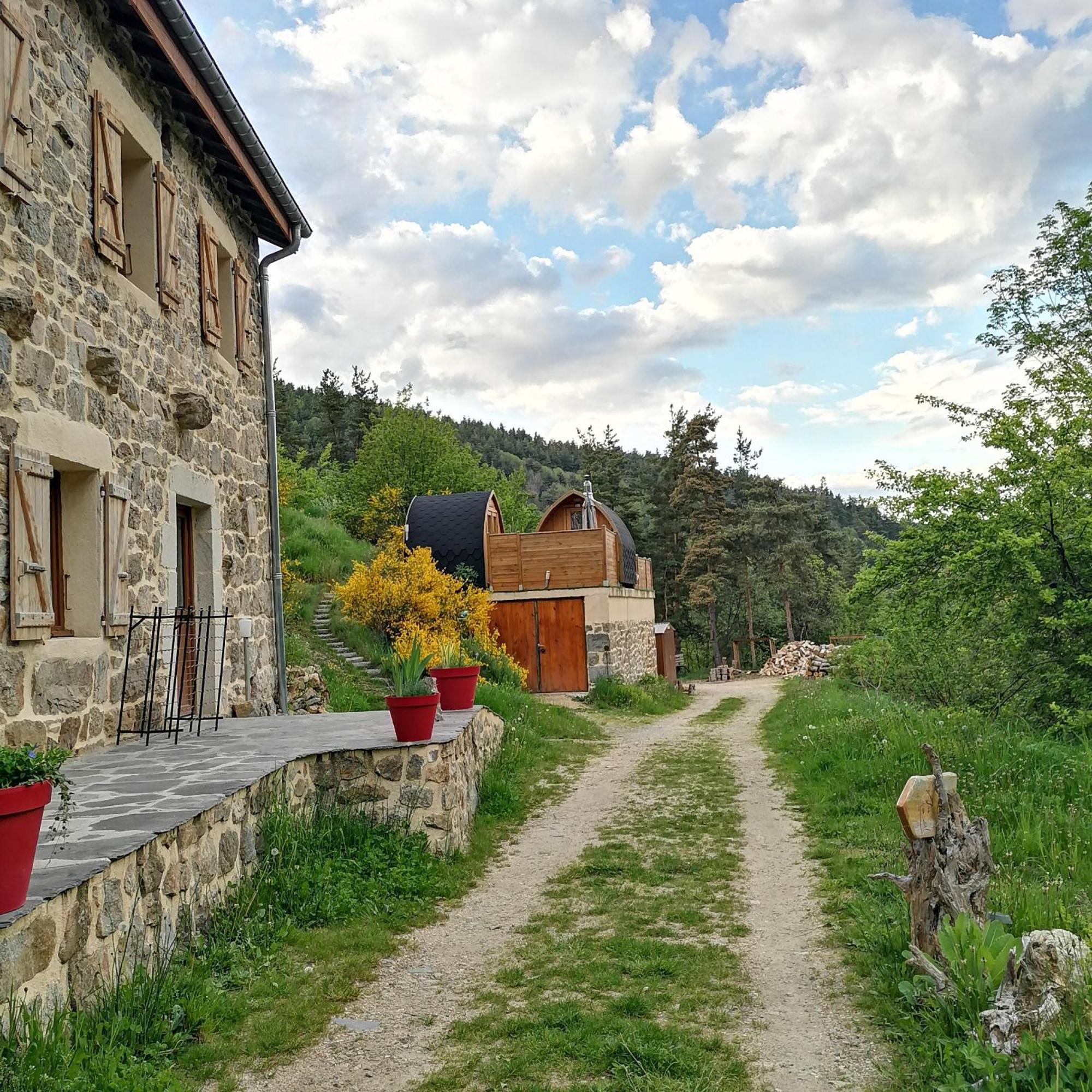 Le Cocon Du Vivarais Rochepaule Luaran gambar